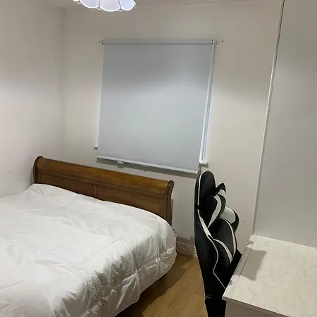 4 Bed House With 2 Ensuite 1 Shared Bath Queen Bed 3 Bunk Bed Ferienhaus